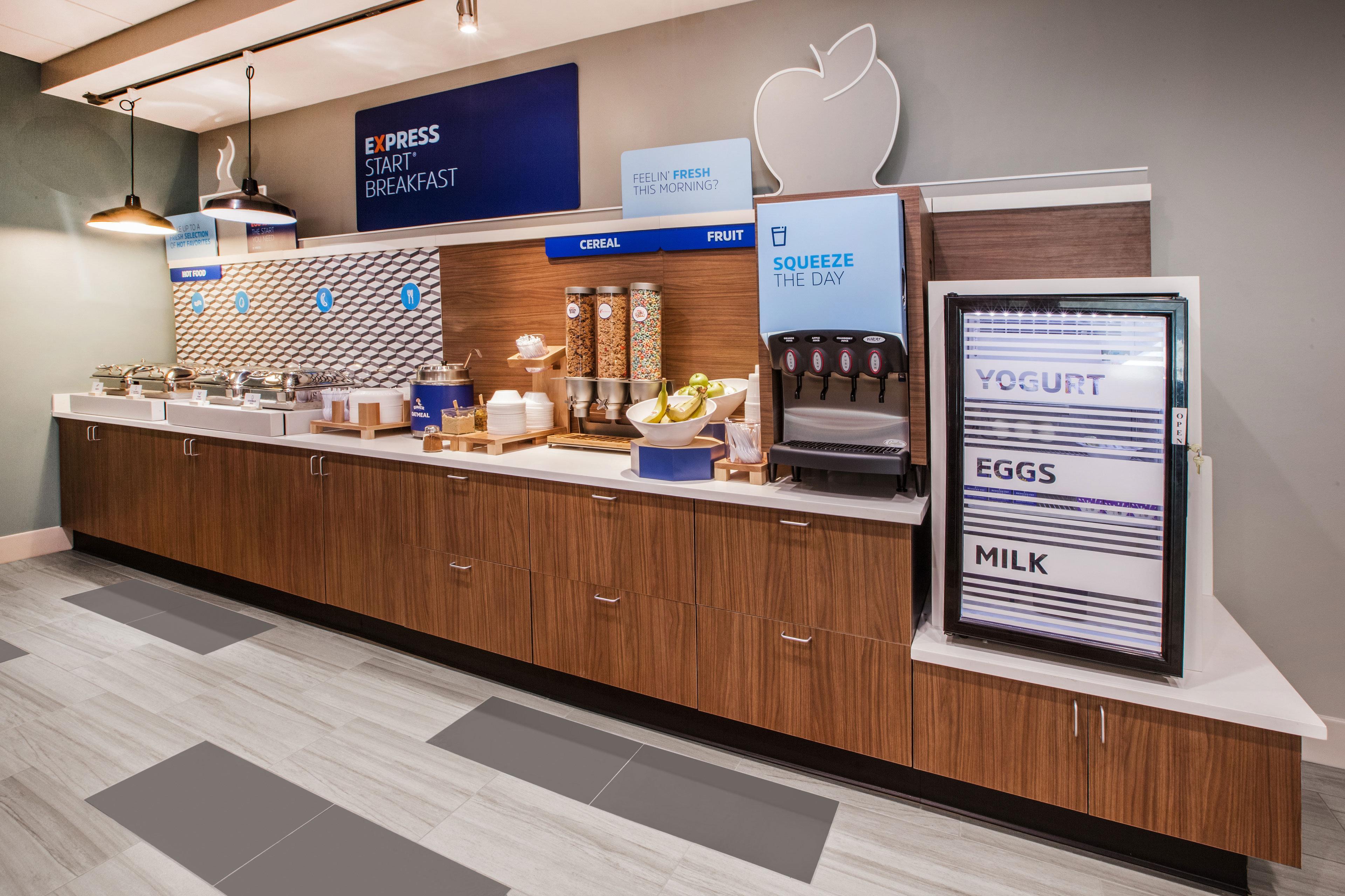 Holiday Inn Express & Suites - Columbus - Worthington By Ihg Екстер'єр фото